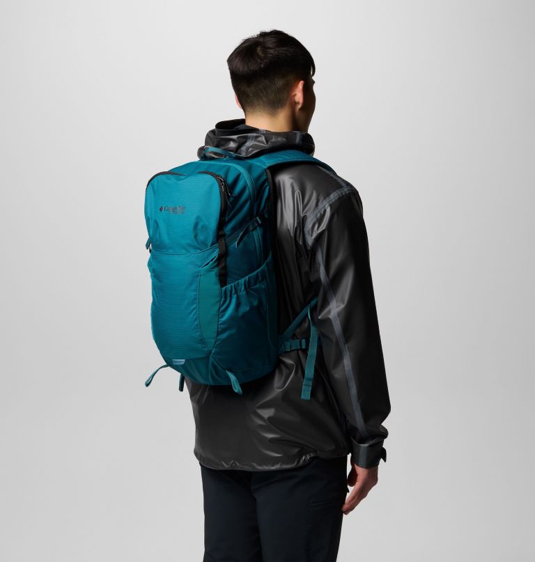 triple canyon 24l backpack