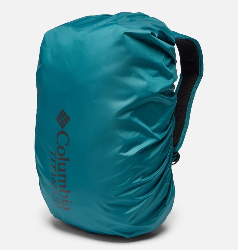 triple canyon 24l backpack