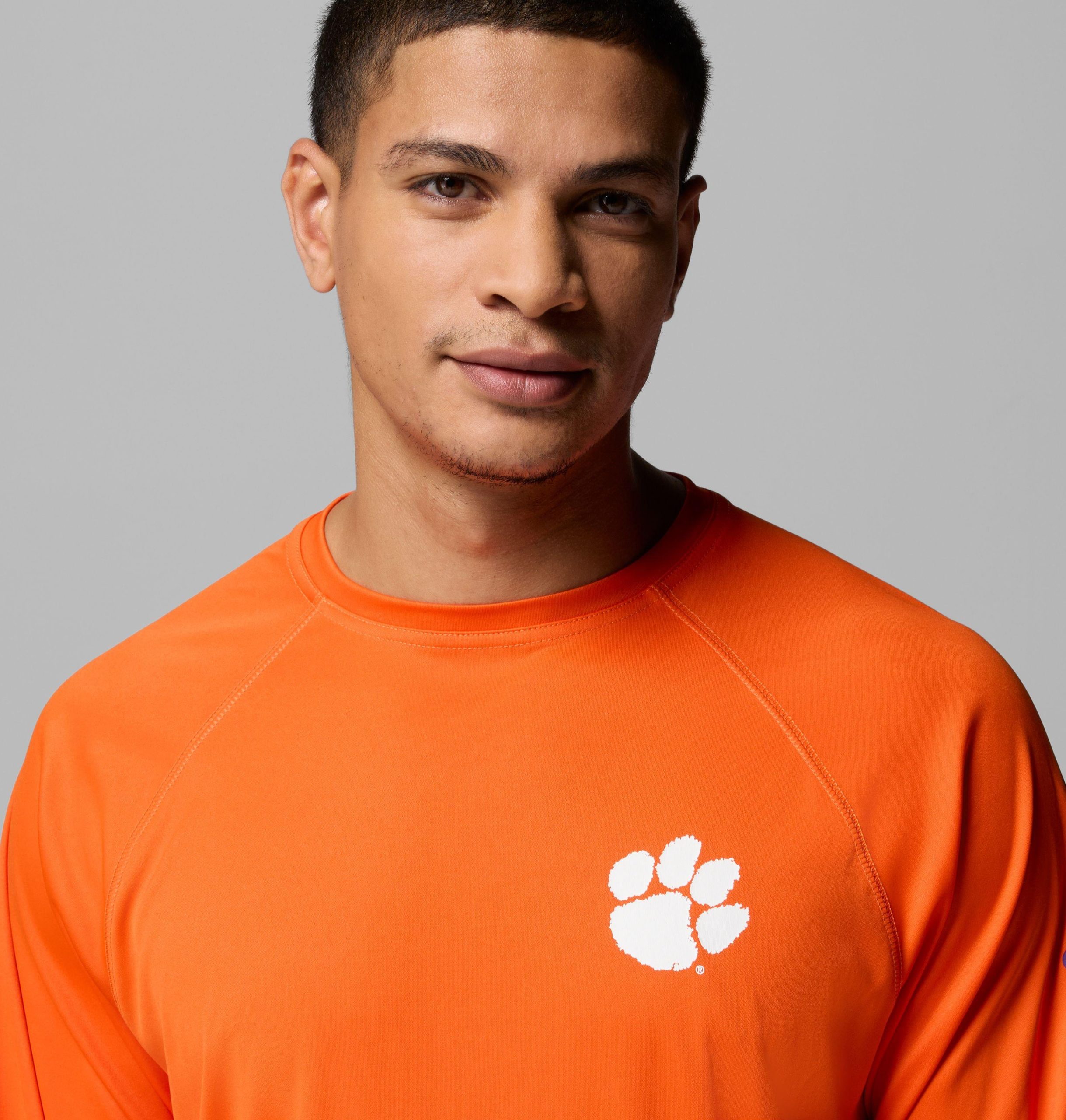 léine fada muinchille pfg choláisteach fir - clemson