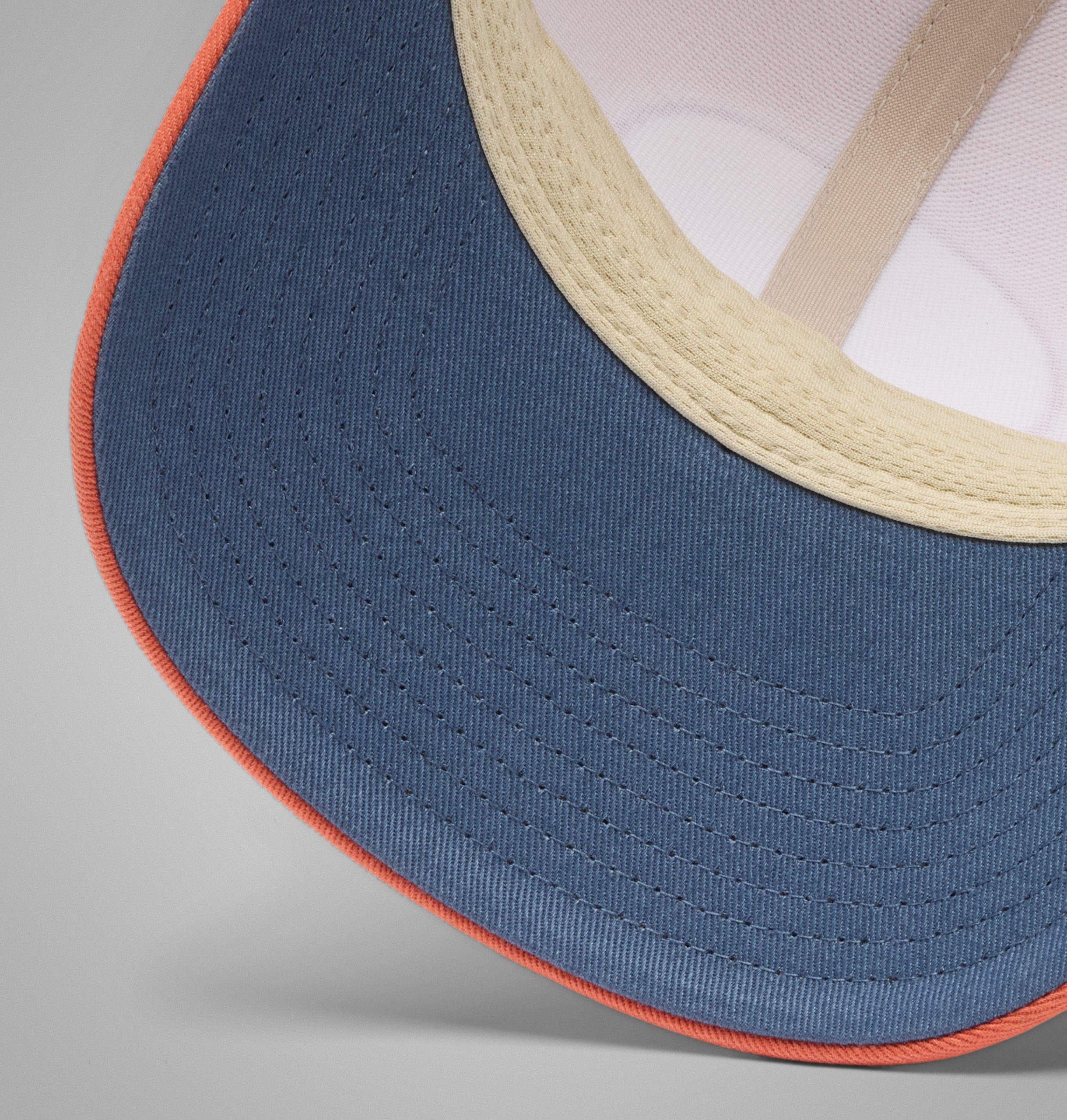 columbia mogalra snapback